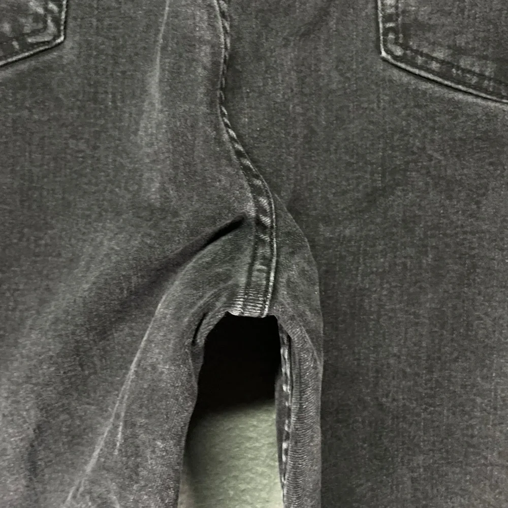 Wrangler Authentics Jeans Mens 42x34 Black Straight Leg Stretch Denim